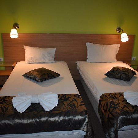 Green Hisar Hotel Family 히사랴 외부 사진